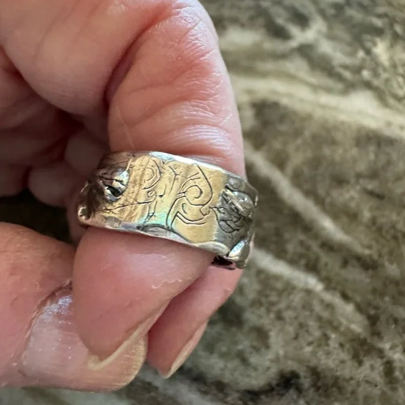 Sterling silver Jes MaHarry Sun Horse ring size 8 - Picture 4 of 5